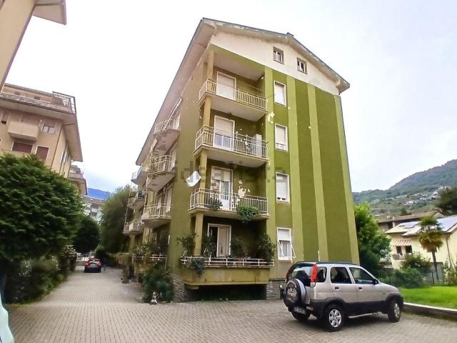 Appartamento in vendita di 136 m² in Via Tremoggie