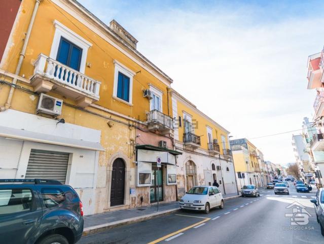 Appartamento in vendita di 136 m² in Via Tribuna, 158