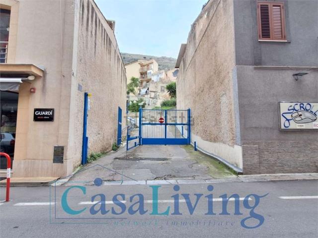 Appartamento in vendita di 136 m² in Via Venero, 120