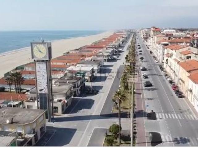 Appartamento in vendita di 136 m² in Viale Giosuè Carducci