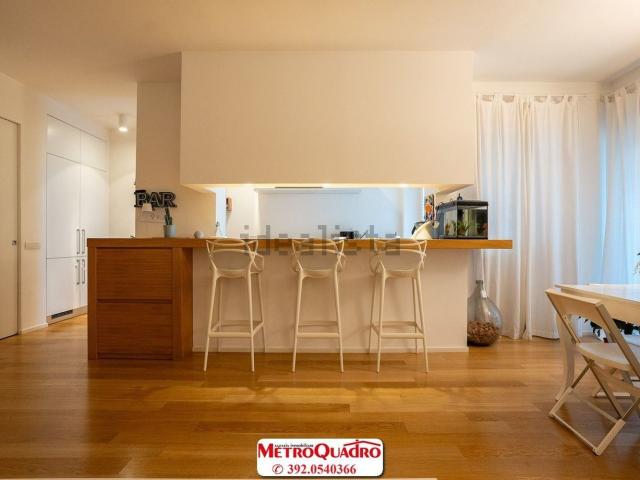 Appartamento in vendita di 136 m² in Viale Lussemburgo, 24