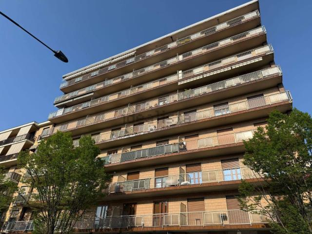 Appartamento in vendita di 136 m² in Corso Vercelli, 231
