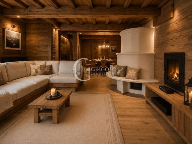 Appartamento in vendita di 136 m² in Località Alverà