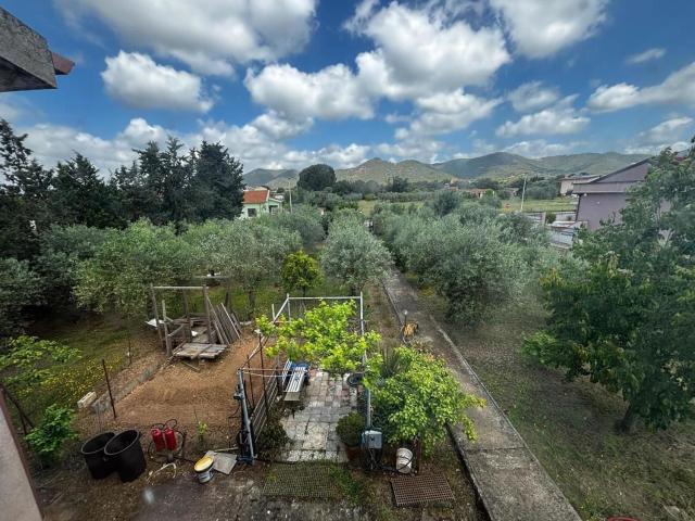 Appartamento in vendita di 136 m² in Località Is Cherchis, 15