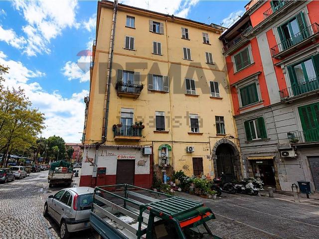 Appartamento in vendita di 136 m² in Piazza Cavour, 131
