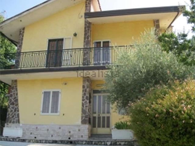 Appartamento in vendita di 136 m² in Piazza Michele Imbriani, 53