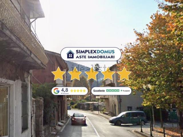 Appartamento in vendita di 1374 m² in Via Cassogna