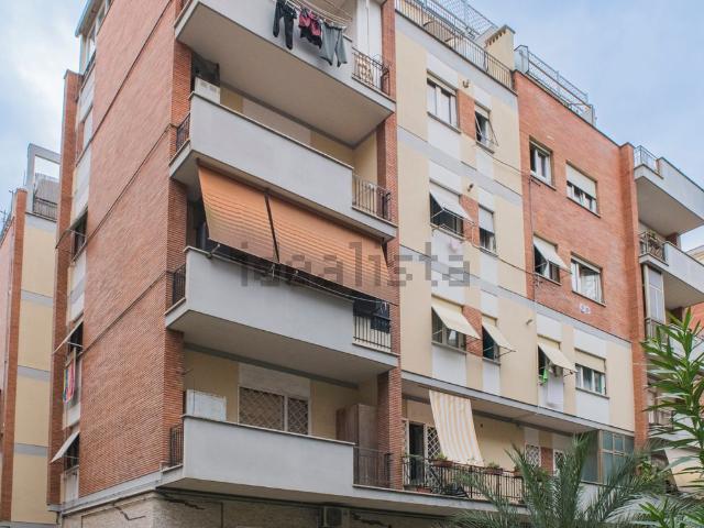 Appartamento in vendita di 137 m² in Via Capo Spartivento, 94
