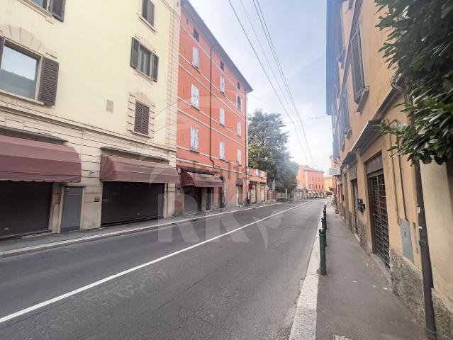 Appartamento in vendita di 137 m² in Via Castiglione, 91