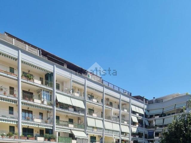 Appartamento in vendita di 137 m² in Via Custoza, 11