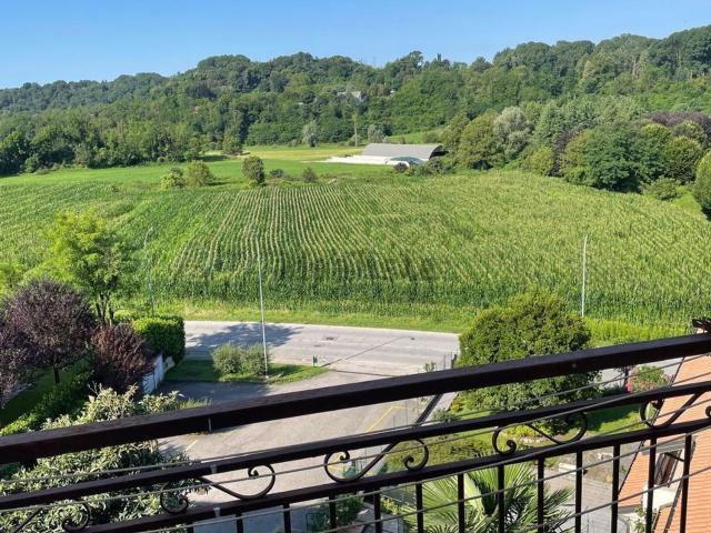 Appartamento in vendita di 137 m² in Via Alcide De Gasperi