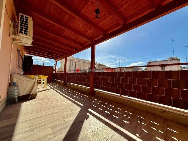 Appartamento in vendita di 137 m² in Via Arpi, 134