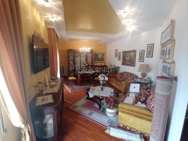 Appartamento in vendita di 137 m² in Via Austria