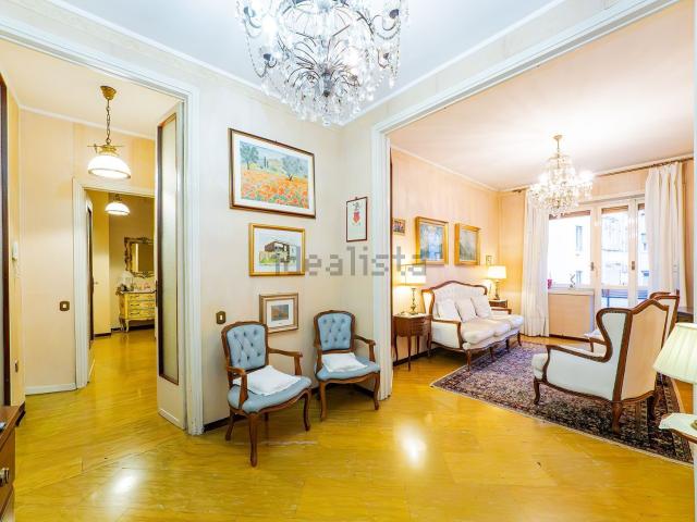 Appartamento in vendita di 137 m² in Via Gianfranco Zuretti, 2