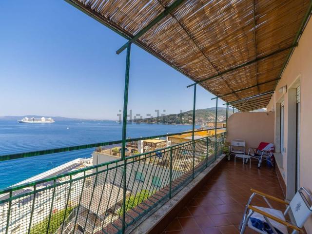 Appartamento in vendita di 137 m² in Via Guelfo Civinini
