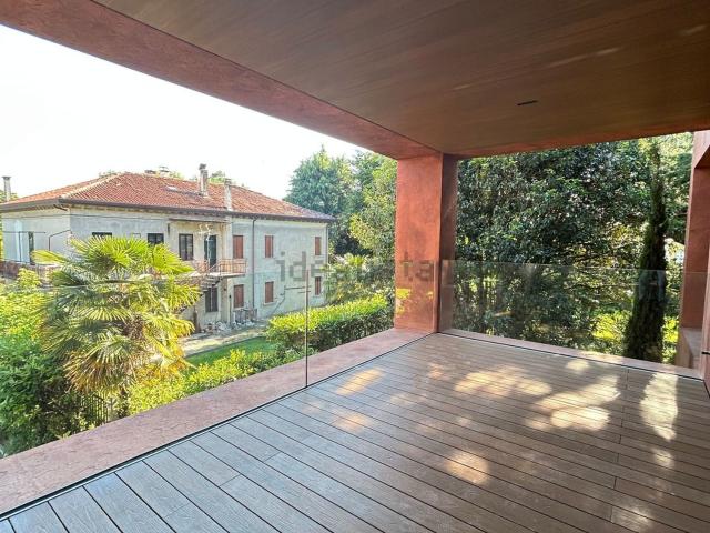 Appartamento in vendita di 137 m² in Via dei Mille, 4