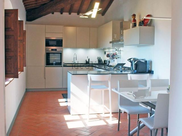 Appartamento in vendita di 137 m² in Via di Gricigliano