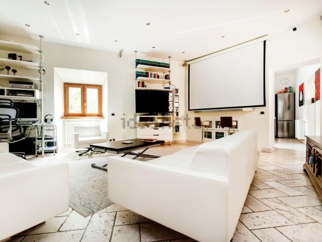 Appartamento in vendita di 137 m² in Via di San Martino Ai Monti