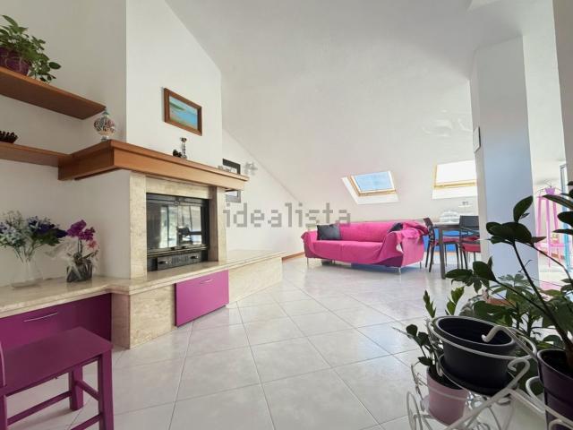 Appartamento in vendita di 137 m² in Via E. D&apos Arborea