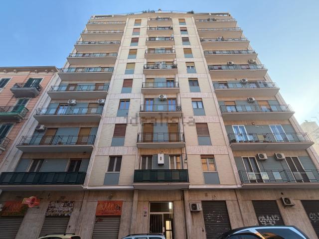 Appartamento in vendita di 137 m² in Via F. Crispi, 39
