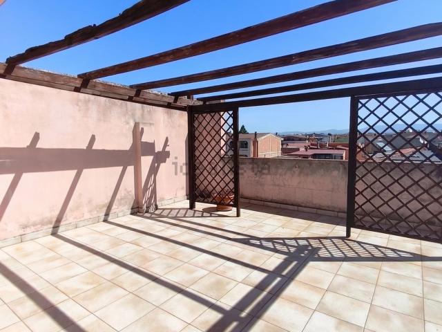 Appartamento in vendita di 137 m² in Via Fosse Ardeatine, 5