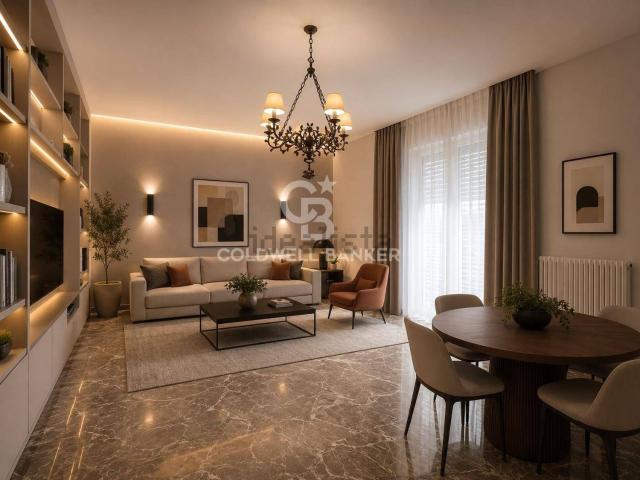 Appartamento in vendita di 137 m² in Via Fratelli Cairoli, 22