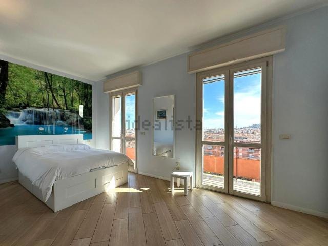 Appartamento in vendita di 137 m² in Via Irma Bandiera