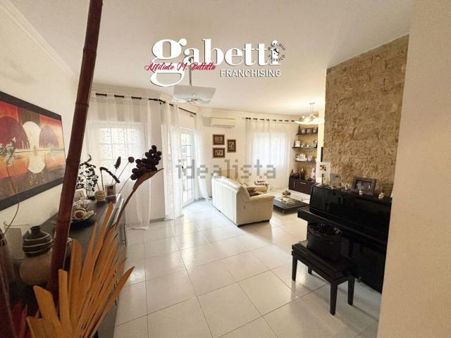 Appartamento in vendita di 137 m² in Via Maggiore Pietro Toselli, 11