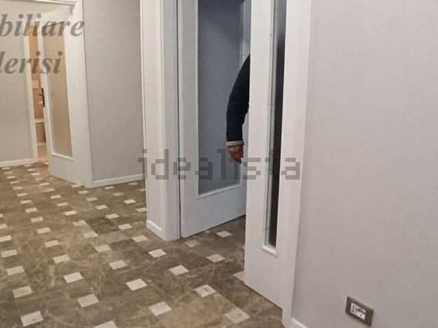 Appartamento in vendita di 137 m² in Via Neutro Spinozzi