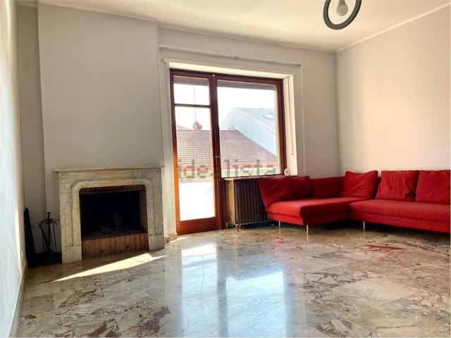 Appartamento in vendita di 137 m² in Via Saliceto, 18