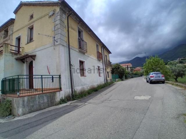 Appartamento in vendita di 137 m² in Via Serafino Molinaro, 63
