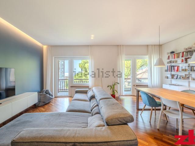 Appartamento in vendita di 137 m² in Via Stefano Prasca