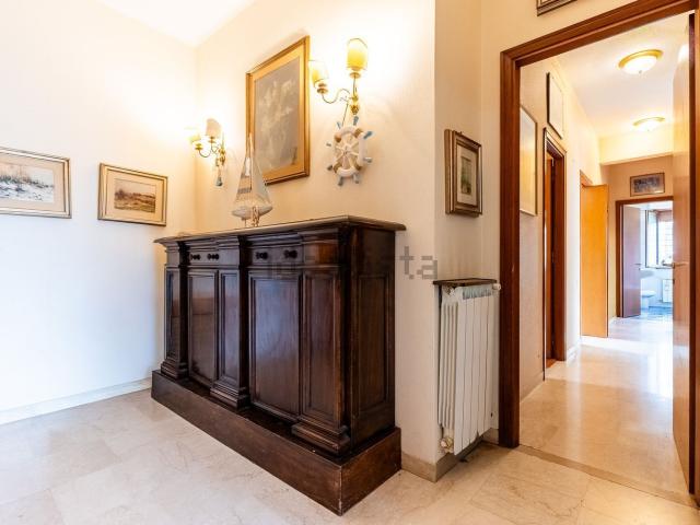 Appartamento in vendita di 137 m² in Via Suvereto