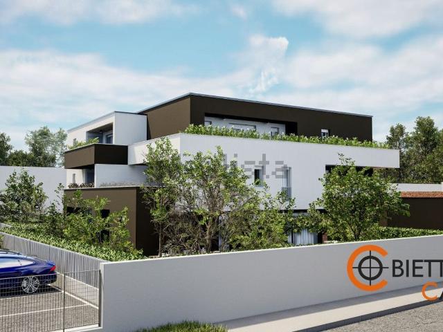 Appartamento in vendita di 137 m² in Via Pontevigodarzere