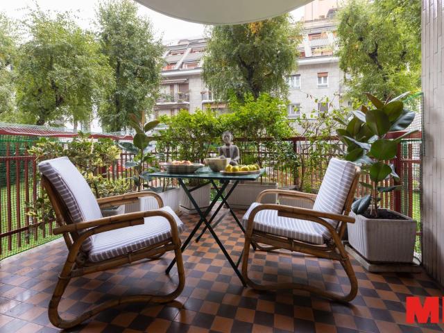 Appartamento in vendita di 137 m² in Via Paolo Lomazzo, 51