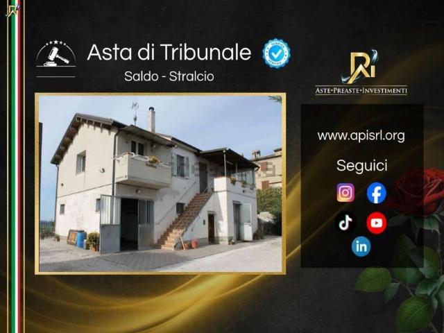 Appartamento in vendita di 137 m² in Via Piemarano, 26