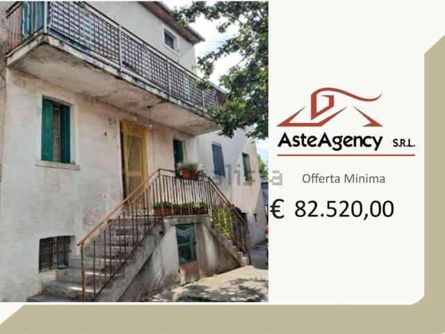 Appartamento in vendita di 137 m² in Via Ronzani, 18