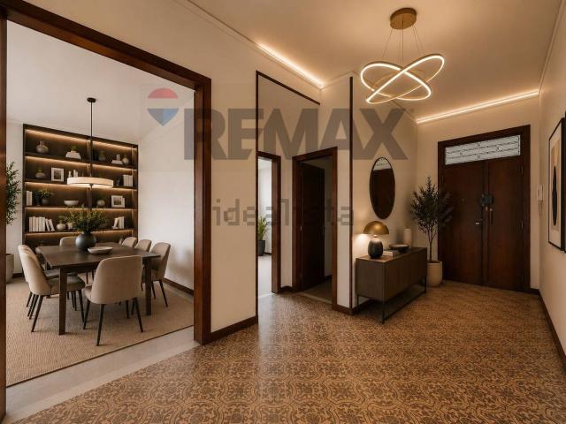Appartamento in vendita di 137 m² in Via Trieste, 2
