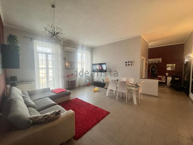 Appartamento in vendita di 137 m² in Via Volpiano, 5