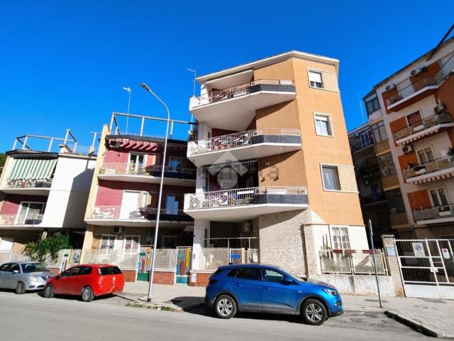 Appartamento in vendita di 137 m² in Via Vincenzo Capozzi, 67