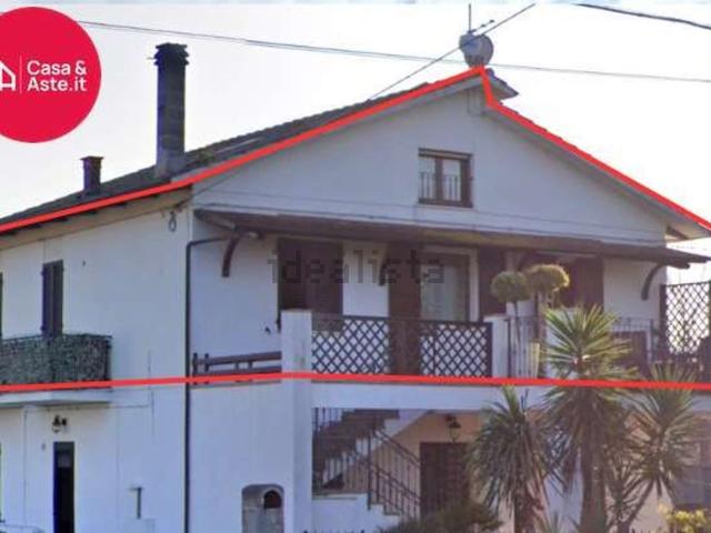 Appartamento in vendita di 137 m² in Strada Santa Croce, 3918