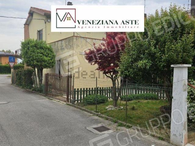Appartamento in vendita di 138 m² in Via Antonio Pacinotti, 3
