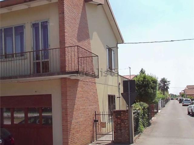Appartamento in vendita di 138 m² in Via Antonio Pacinotti