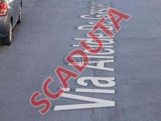 Appartamento in vendita di 138 m² in Via Alcide De Gasperi