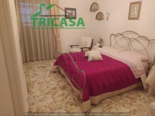Appartamento in vendita di 138 m² in Via Aldo Moro, 8