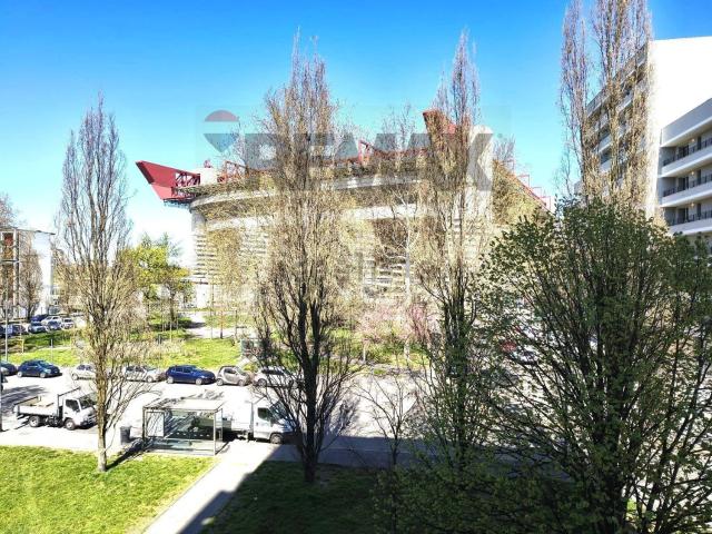 Appartamento in vendita di 138 m² in Via Alfonso Capecelatro, 91