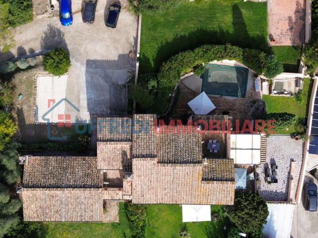 Appartamento in vendita di 138 m² in Via Aurelia