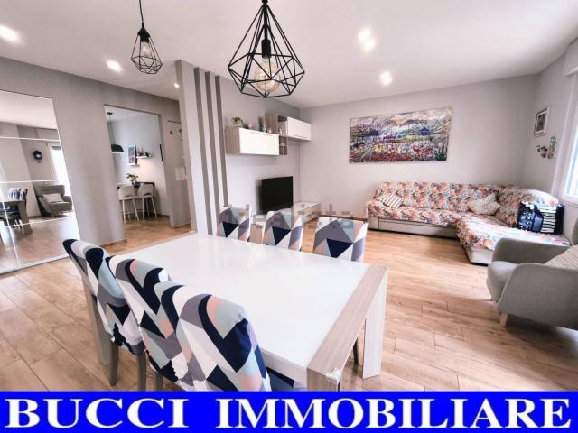 Appartamento in vendita di 138 m² in Via Belice, 1