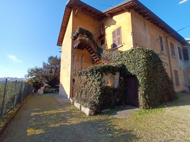 Appartamento in vendita di 138 m² in Via Belmonte, 40