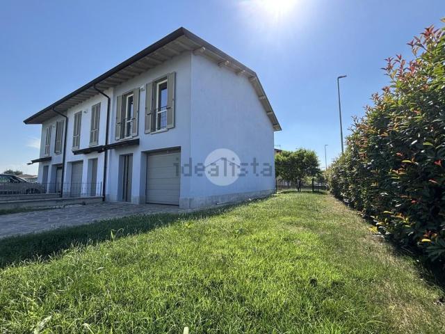Appartamento in vendita di 138 m² in Via Gaetano Donizetti, 11